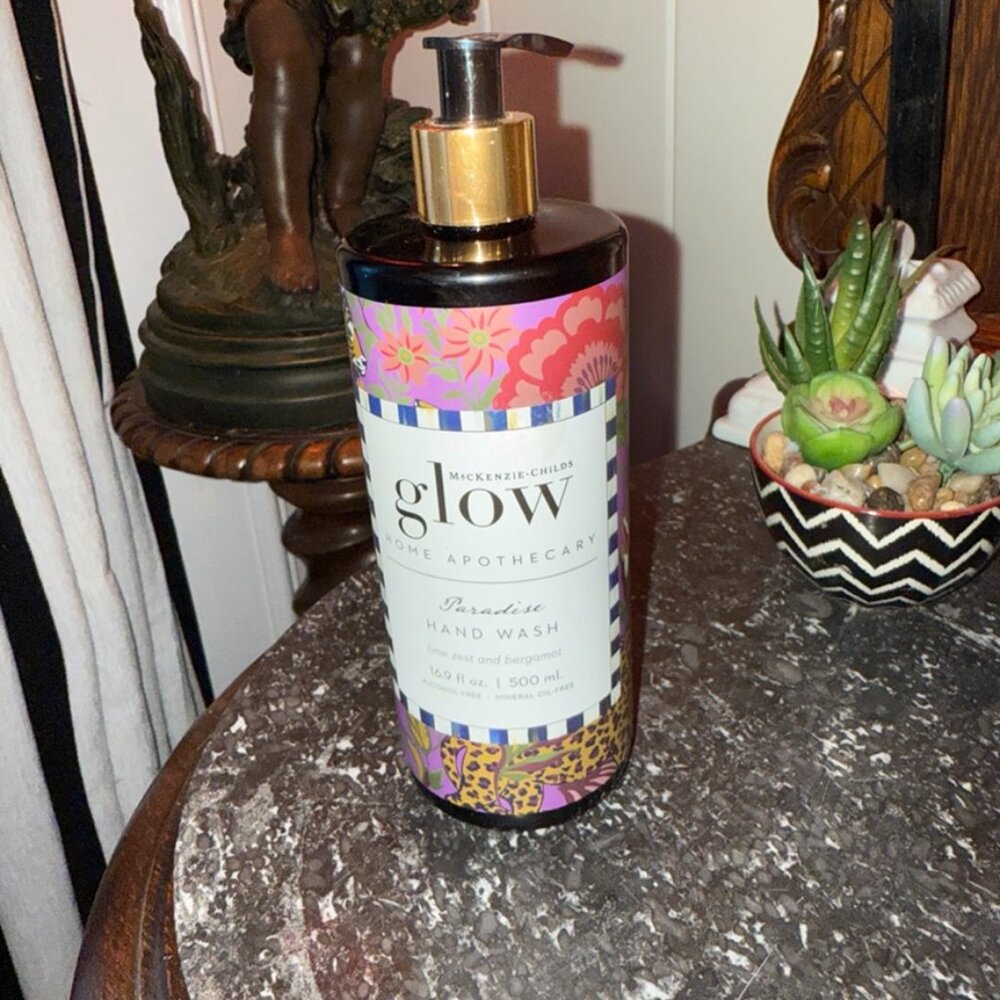 NWOB Mackenzie Childs Glow Home Apothecary Paradise Hand Lotion 16.9 oz Retired